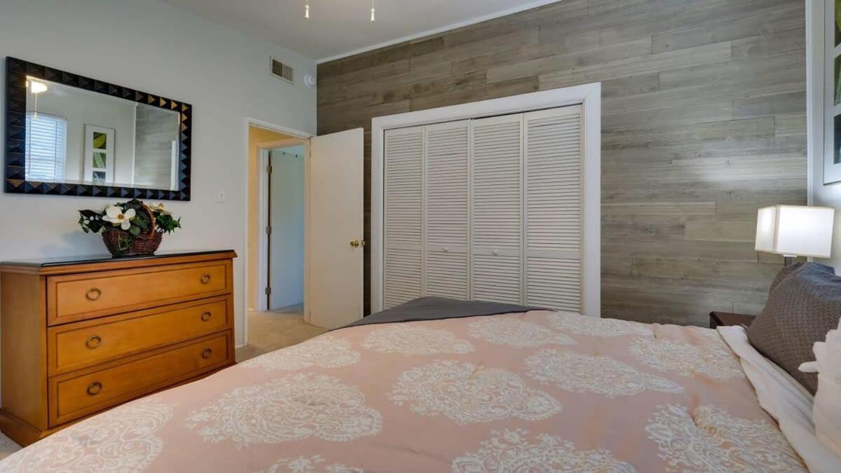 Casa vacanze Halcyon Hangout-mins To Downtown-ping Pong-pets